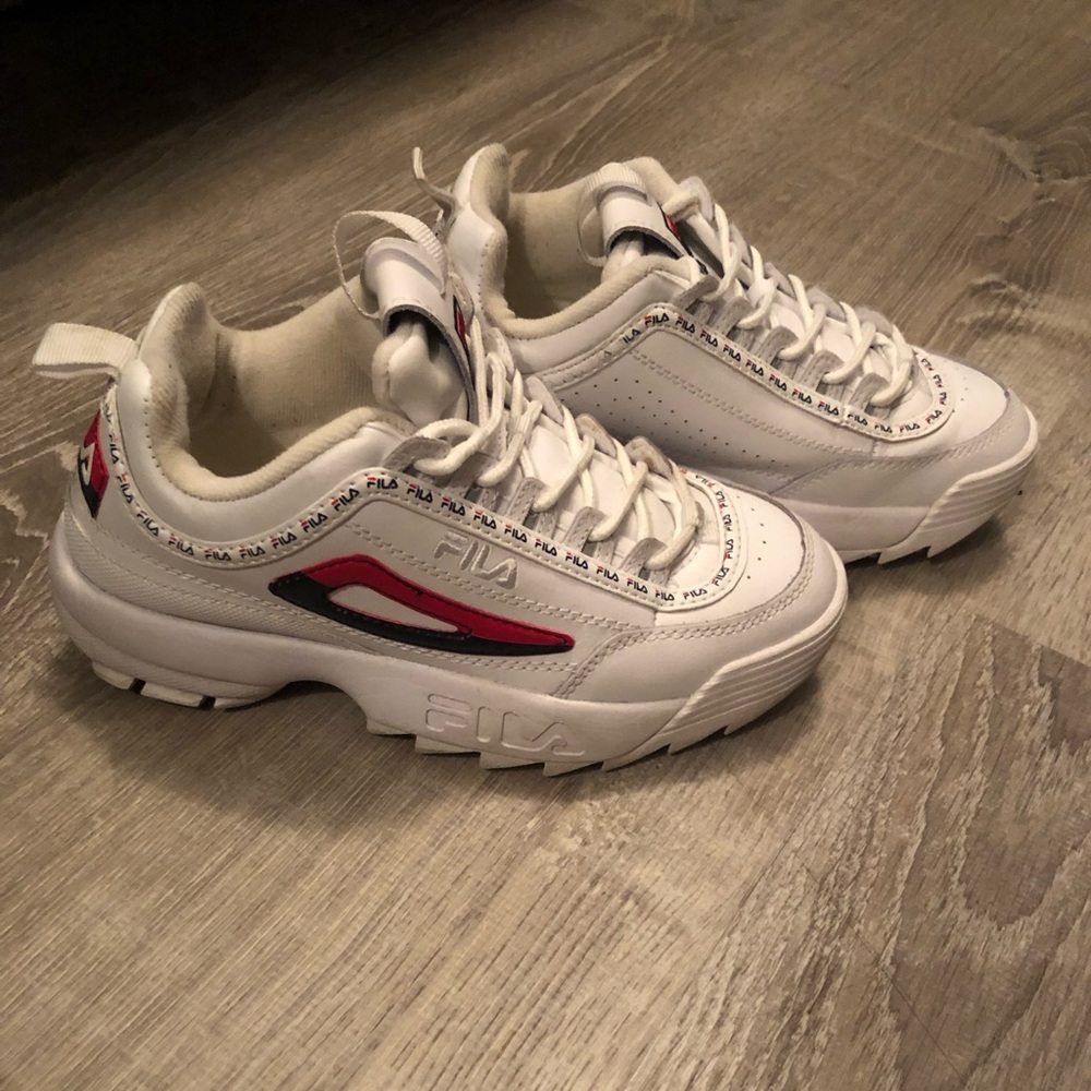 Women's size 6.5 Fila shoes